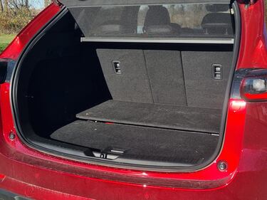 Mazda CX-5 2023, guarda le foto 2