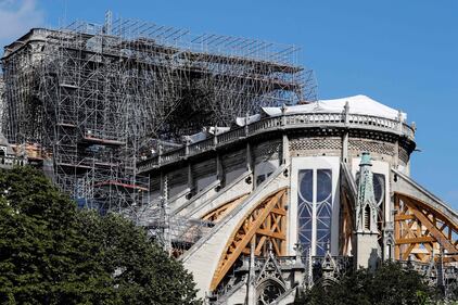 Parigi, riprendono i lavori di ristrutturazione di Notre Dame 11