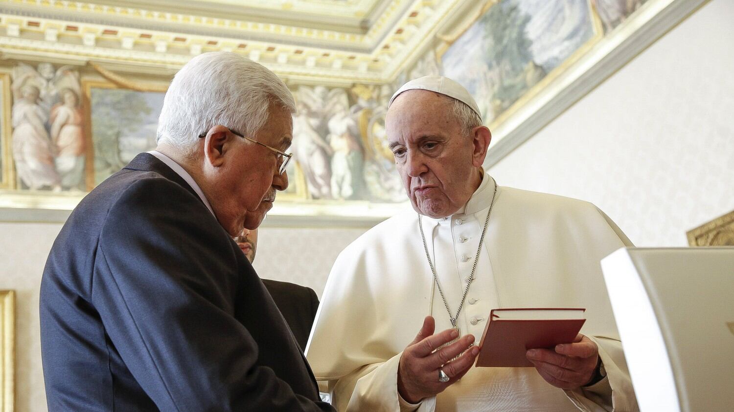 Papa Francesco ha incontrato il presidente palestinese