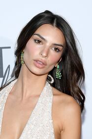 Emily Ratajkowski, nudo integrale su Instagram 9