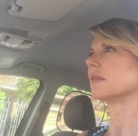 Monica Leofreddi, 50enne in gran forma: tutto pronto per le nozze 10