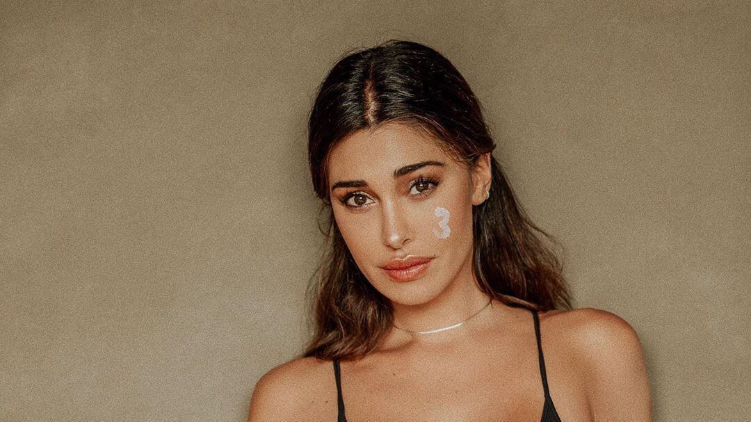 Belen di nuovo incinta? Ecco la foto che insospettisce i fan