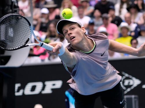 Sinner da favola stacca il pass per i quarti agli Australian Open: Khachanov ko in tre set
