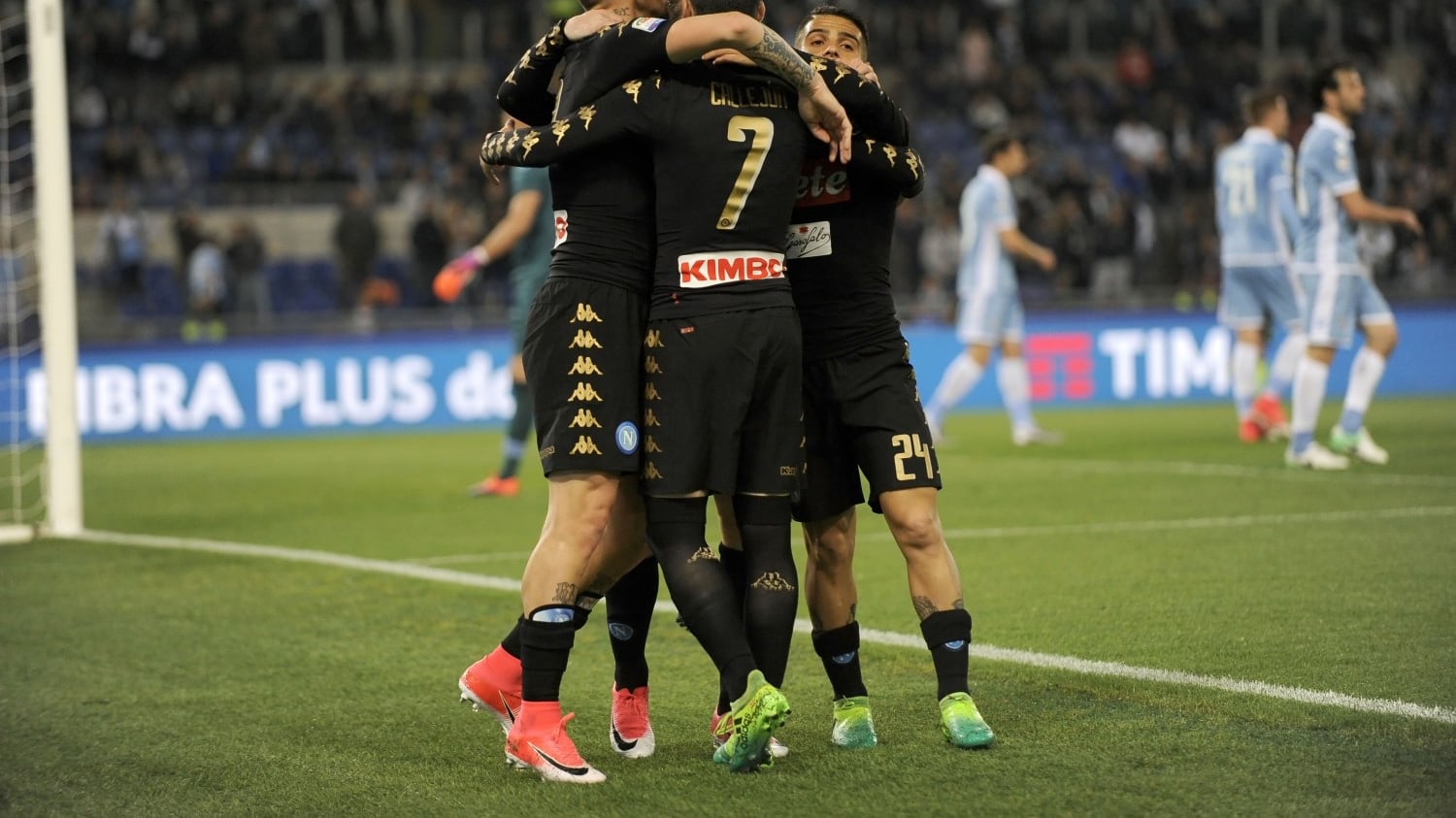 Il Napoli fa la voce grossa contro la Lazio: 0-3 e 3° posto blindato