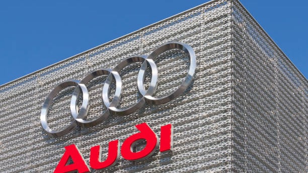 Audi, la sua storia: perché il simbolo è composto da quattro anelli