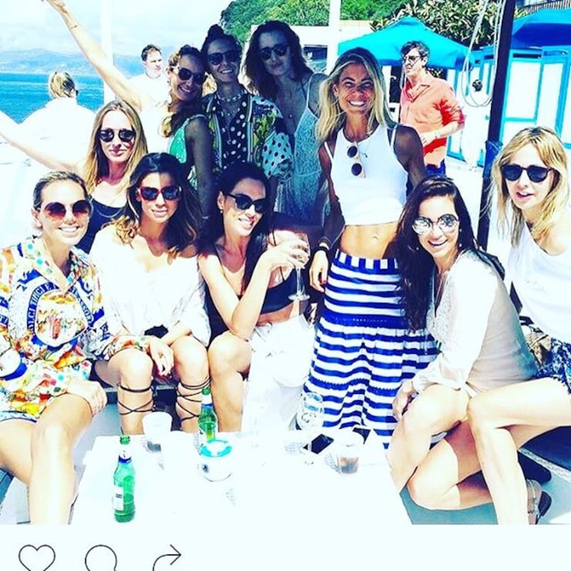 Claudia Galanti: tutte le foto "incriminate" della vacanza a Capri 2