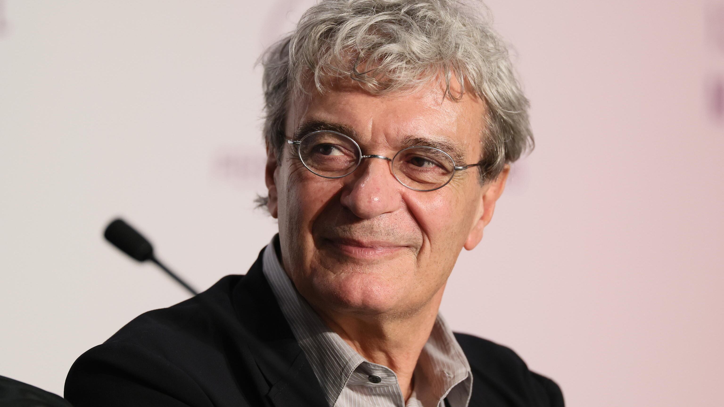 Vuoi andare al Festival di Cannes? Fatti produrre da un francese
