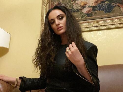 "Sto zitta", "Vai dove vuoi": rissa tra Arisa e il fidanzato