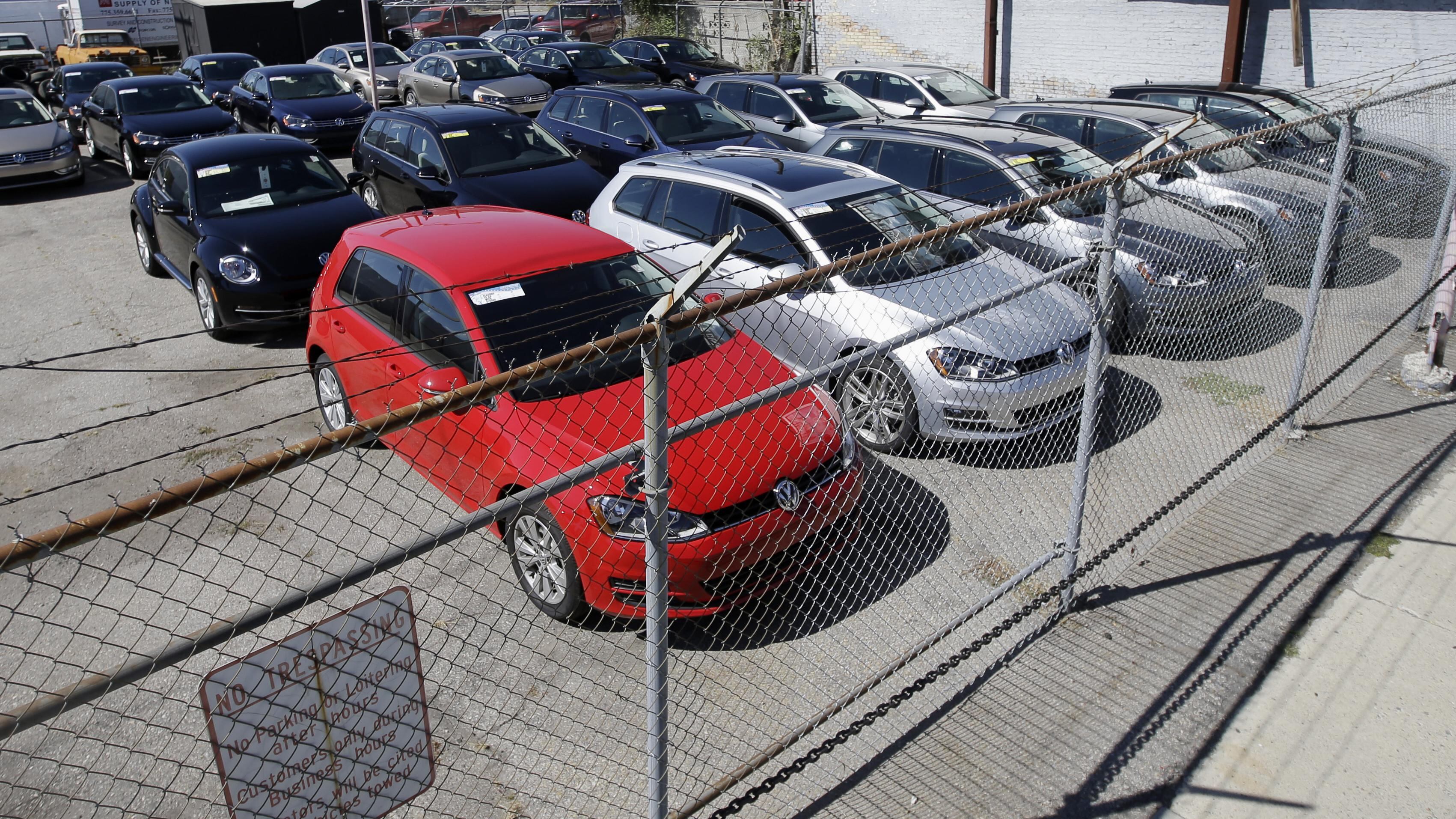 Volkswagen, il governo tedesco: "500mila auto da modificare"