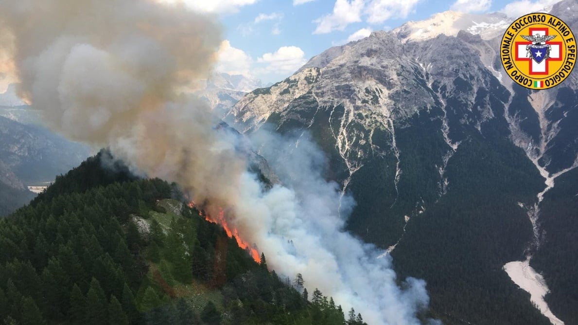 Sul rifugio più alto d'Europa (4.554 metri) da una settimana non si scende sotto zero