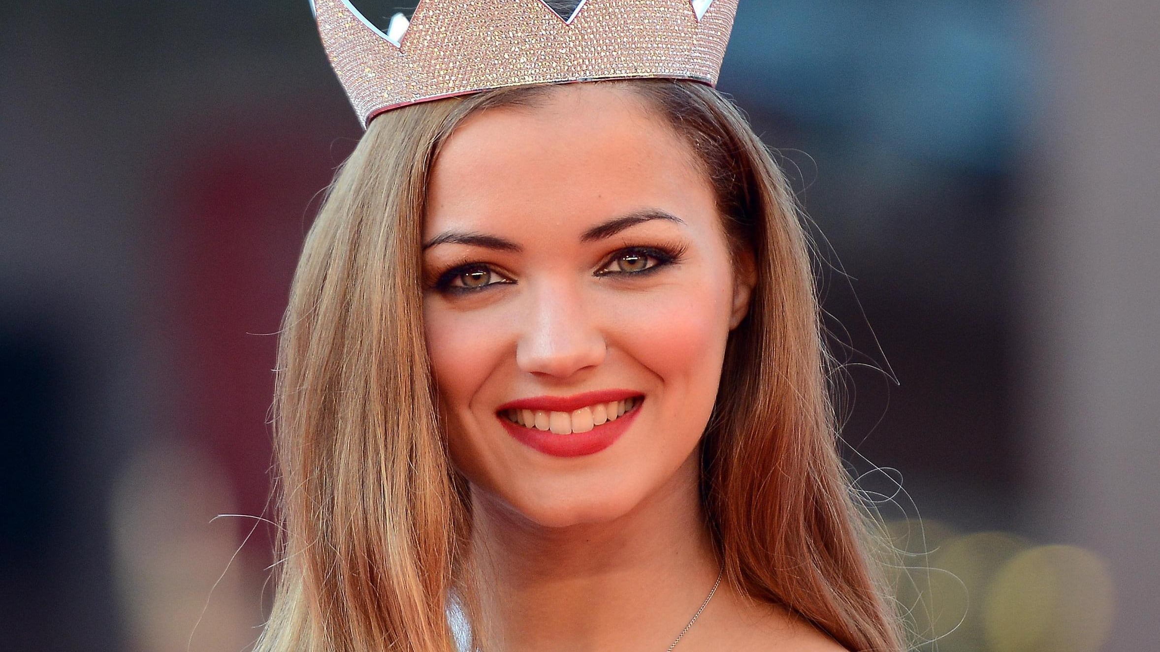 Raiuno cancella Miss Italia. Che si offre gratis