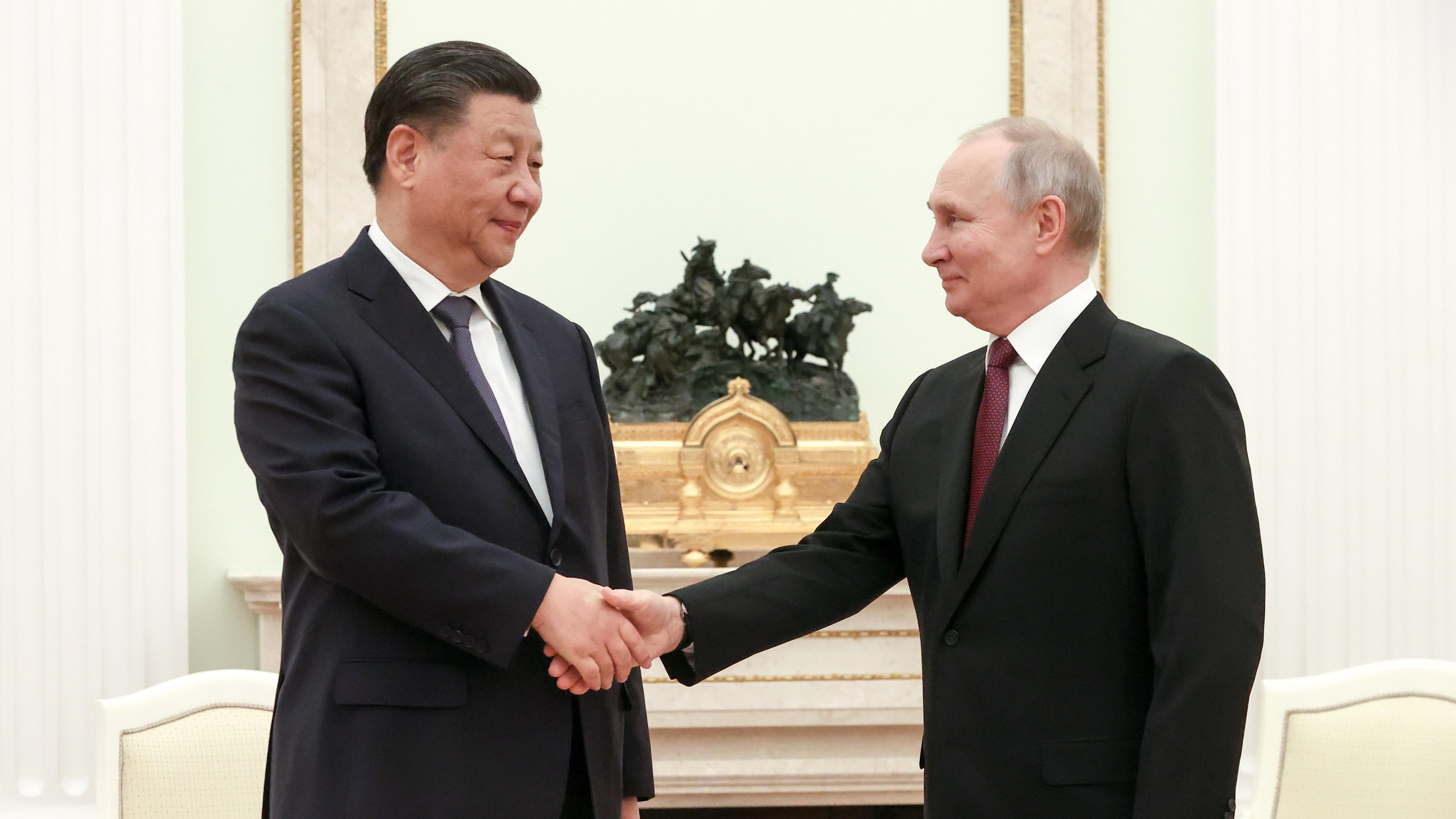 "Obiettivi comuni". Xi a Mosca per saldare l'asse con Putin