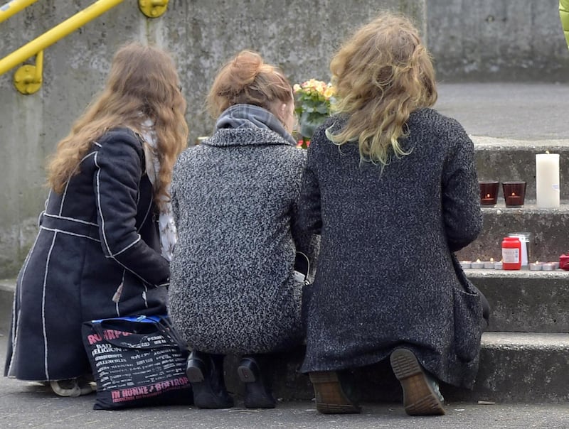 Germania, il dolore per le vittime dello schianto 3