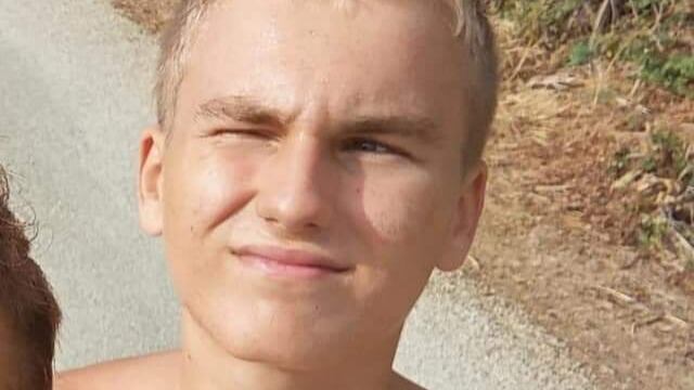 Gli ultimi messaggi di Leo, morto suicida a Senigallia: "Non ce la faccio più"