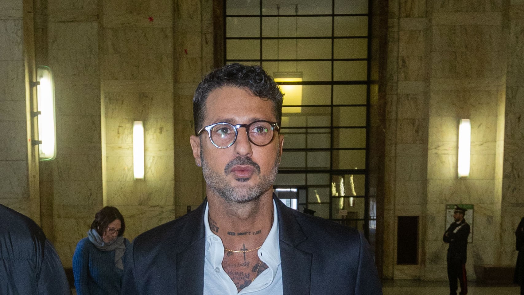 Mediaset fa causa a Corona. "Danni per 160 milioni"