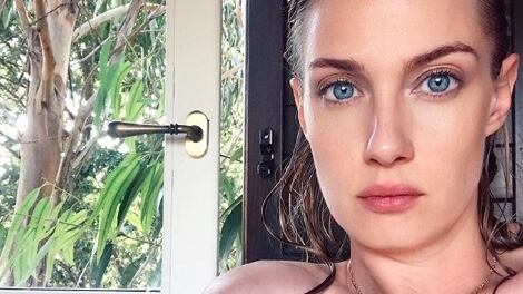 Eva Riccobono nuda sui social: "Mi sento un animale selvaggio"