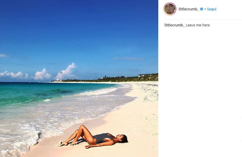 Elisabetta Canalis in costume su Instagram 4