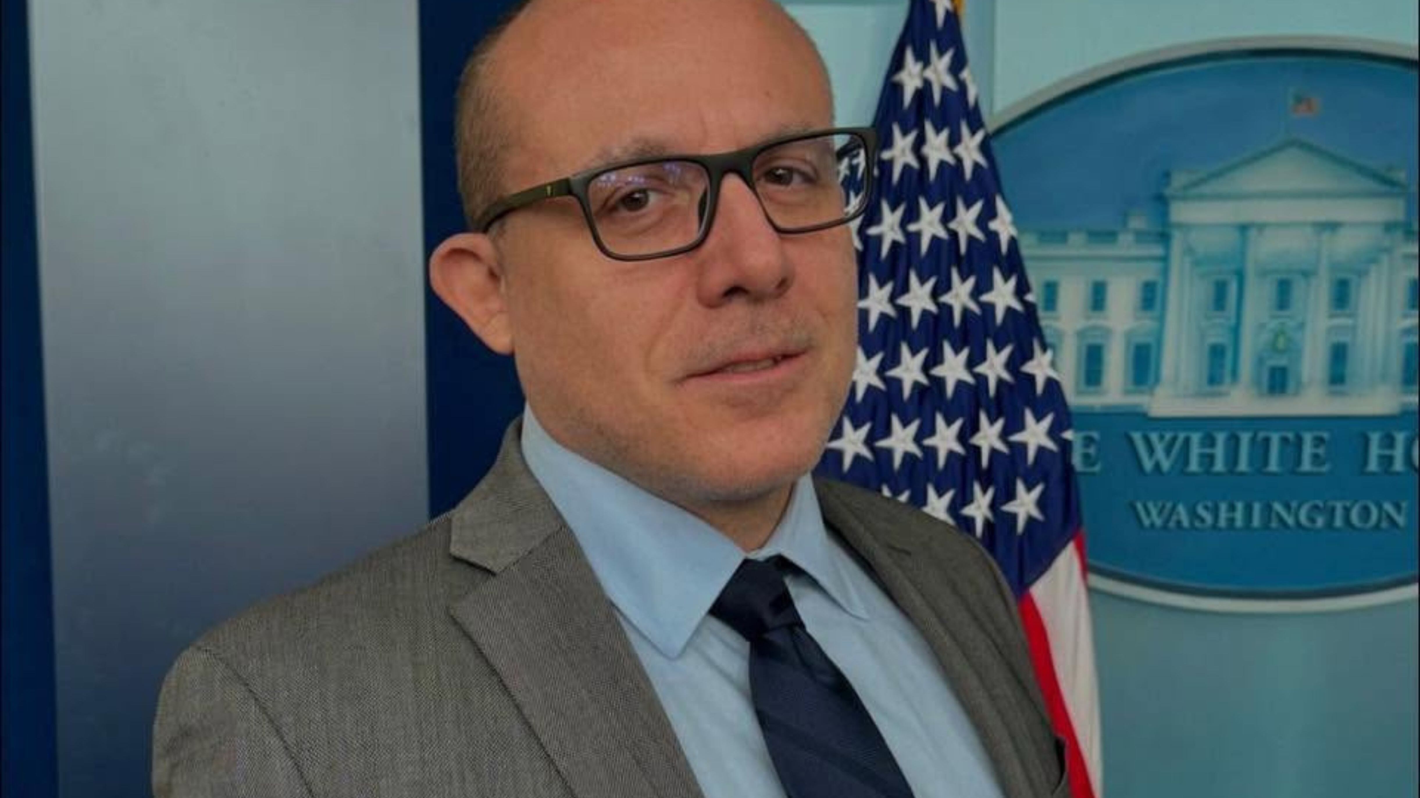 Morto Daniele Compatangelo, corrispondente di La7 a Washington: sua l'intervista a Trump che scatenò lo scontro con Meloni