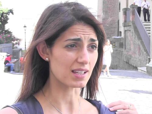 La Raggi finisce in Mafia Capitale. Ma Gabrielli: "È solo un refuso"