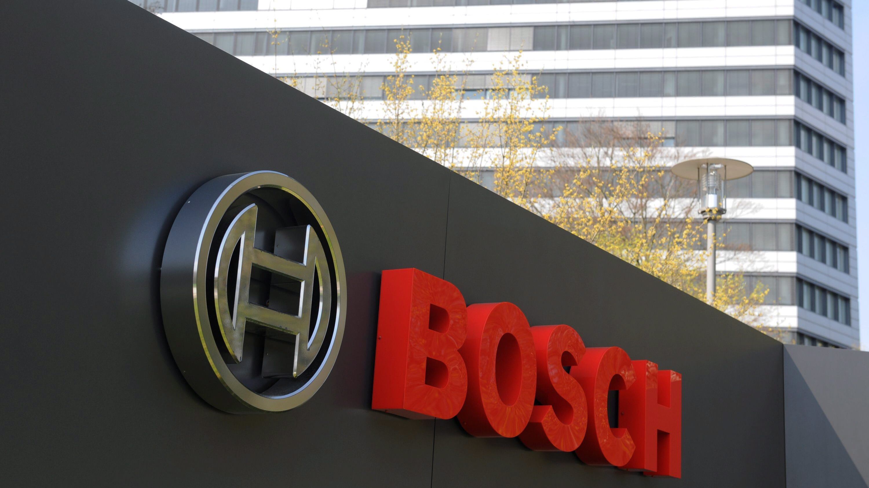 Bosch e Marelli, 1.200 esuberi. L'elettrico fa le prime "vittime"