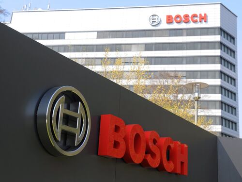 Bosch e Marelli, 1.200 esuberi. L'elettrico fa le prime "vittime"