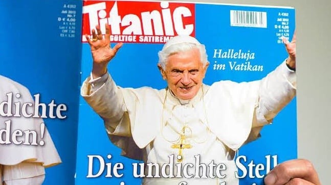 Censurato giornale tedesco che sbeffeggiava il Papa