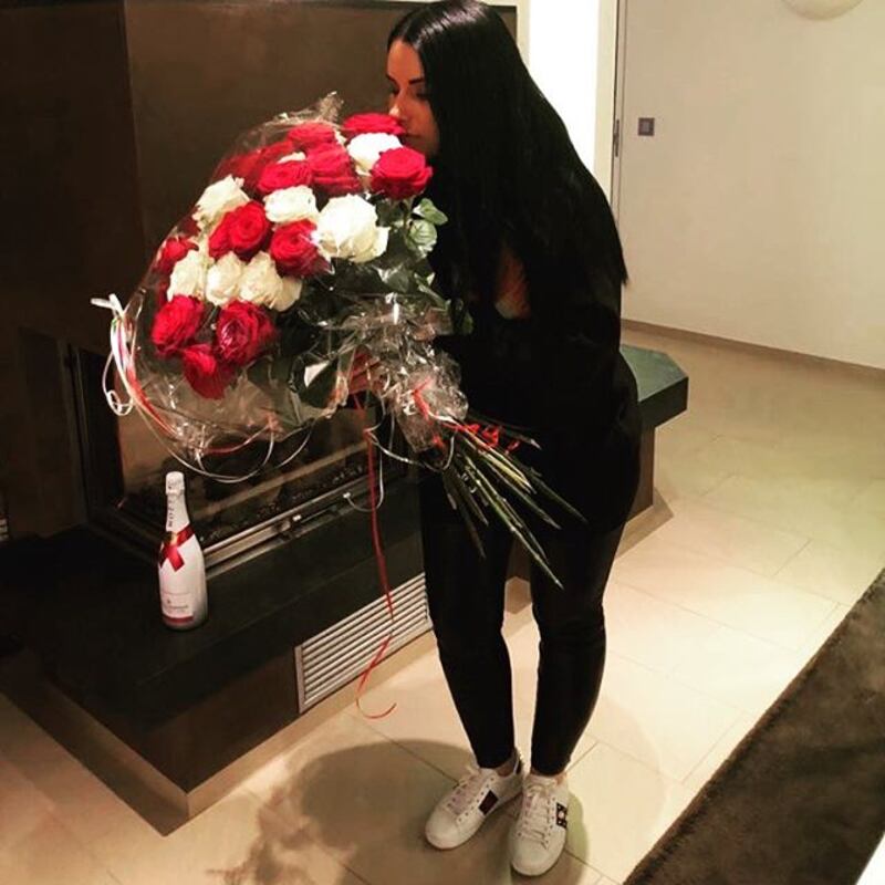 Lady Aubameyang si prende la scena su Instagram 5