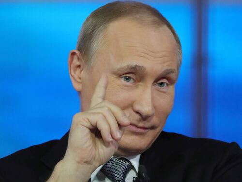 Rublo, crisi in Libia e first lady. In tv quattro ore di Putin-show