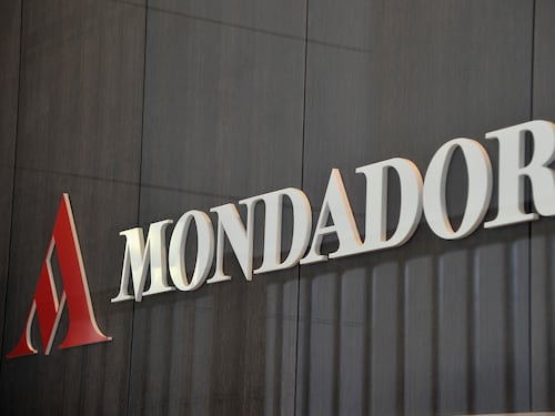 Mondadori acquisisce De Agostini scuola. Marina Berlusconi: "Siamo orgogliosi"