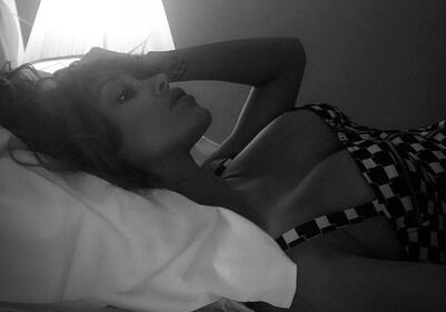 Lingerie hot per le star a Natale 1