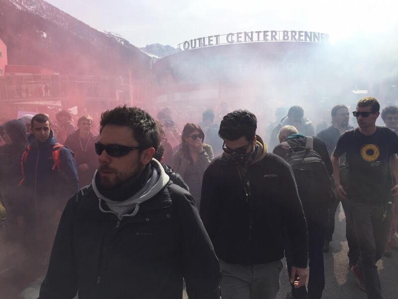 Brennero, manifestazione pro migranti 1