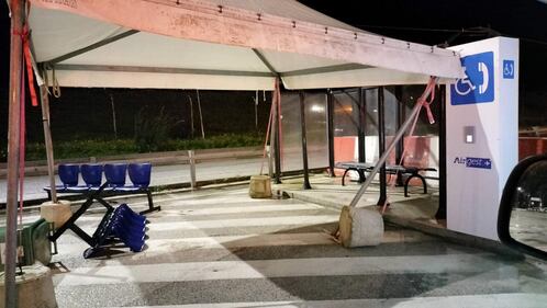 Tornado si abbatte sull'aeroporto di Trapani: gravi danni alla struttura 3