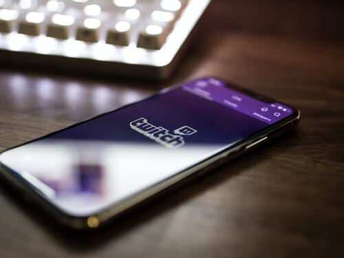 Via libera a chi imbroglia. Su Twitch i "cheater" non saranno più bannati
