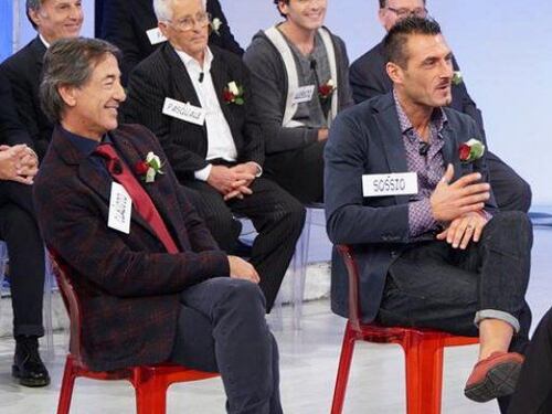 Uomini e Donne, l'ex moglie di Sossio: "Invece di andare in tv, paga gli alimenti"