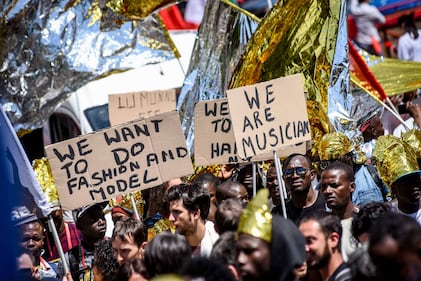 A Milano la marcia per i diritti dei migranti 6