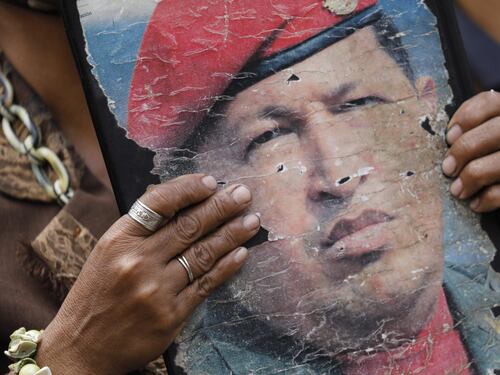 "Soldi ai Cinque stelle da Chavez". Ma la stampa italiana tace