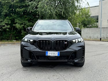 BMW X5 M60i: guarda la gallery del super SUV tedesco da 530 CV 3