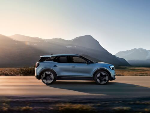 Ford Explorer 2023: tutto nuovo, diventa 100% elettrico per l’Europa