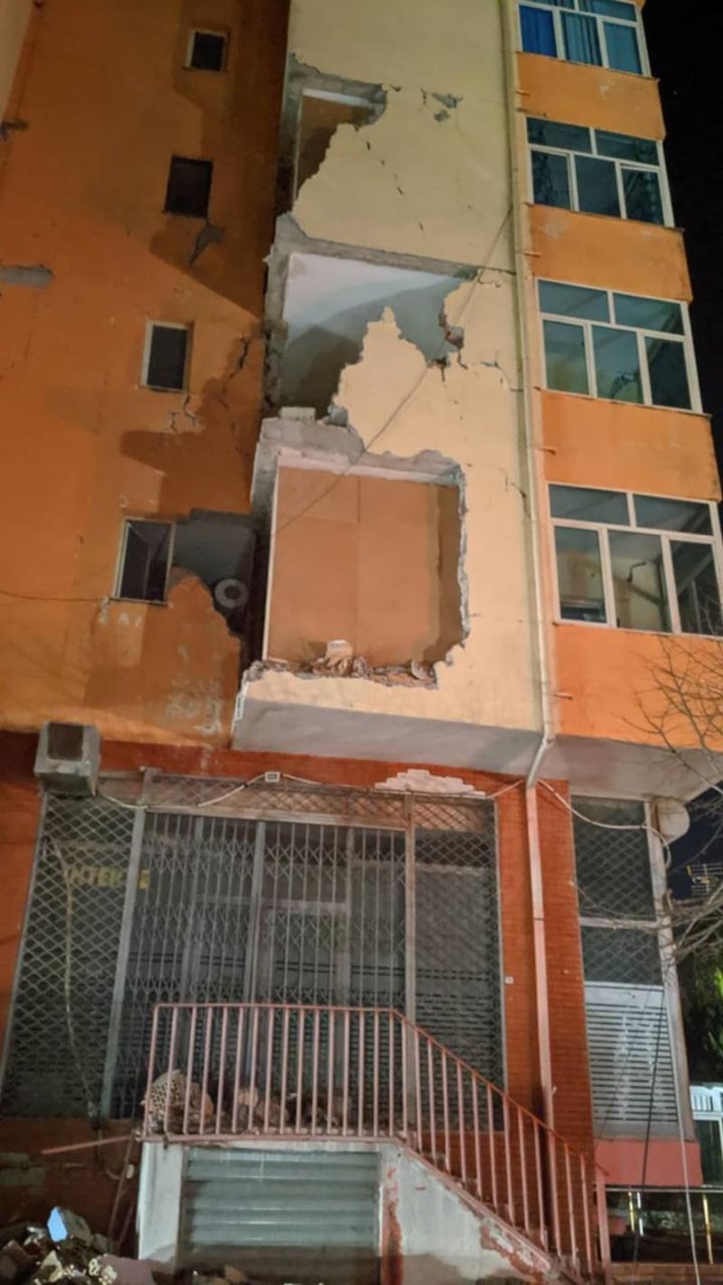 I danni del terremoto a Tirana e Durazzo 3