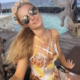 Paris Hilton, compleanno sexy su un'isola da sogno: foto 11
