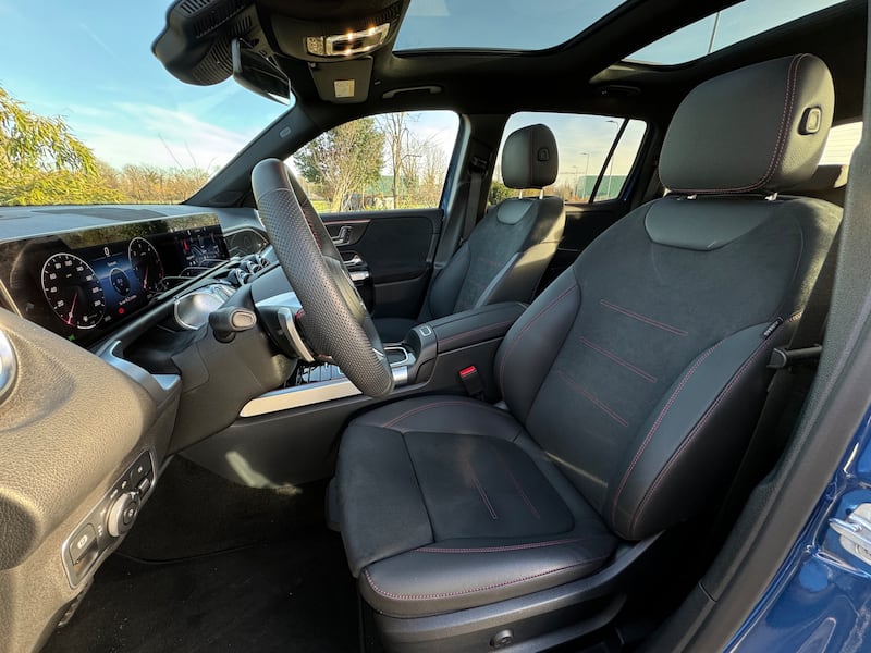 Mercedes GLB 2024: guarda la gallery del suv tedesco premium 19