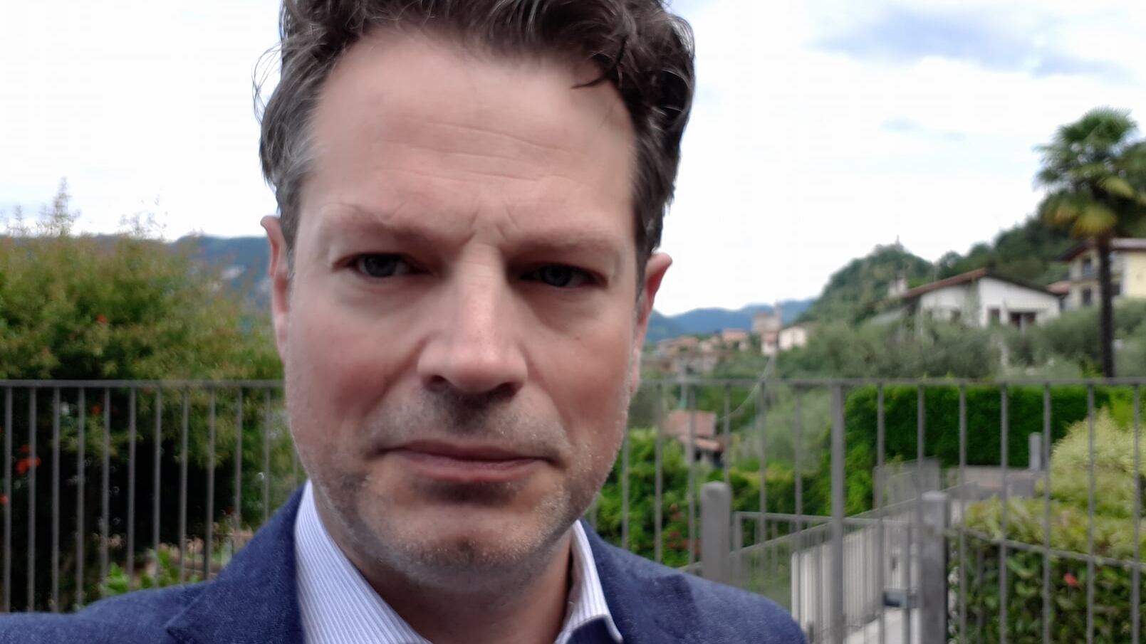 "Abbandonati e soli: la violenza usata per regolare i rapporti sociali"