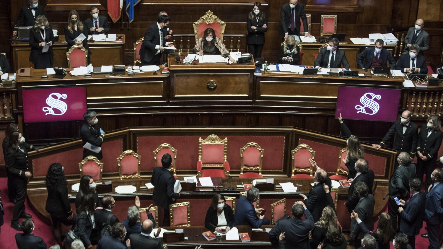 "Può favorire la trattativa..." Ora il caso Cesa cambia tutto