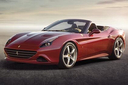 La nuova ruggente Ferrari California T 2