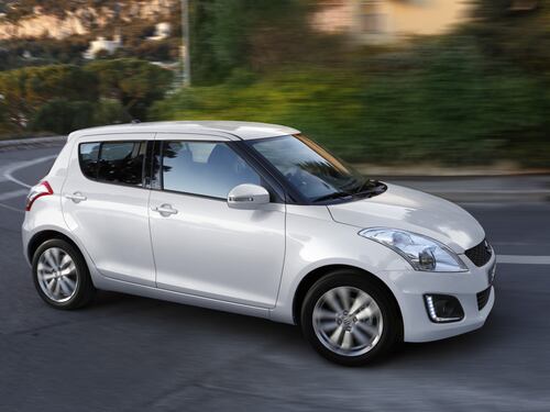 Swift restyling: la street car Suzuki si rifà il look