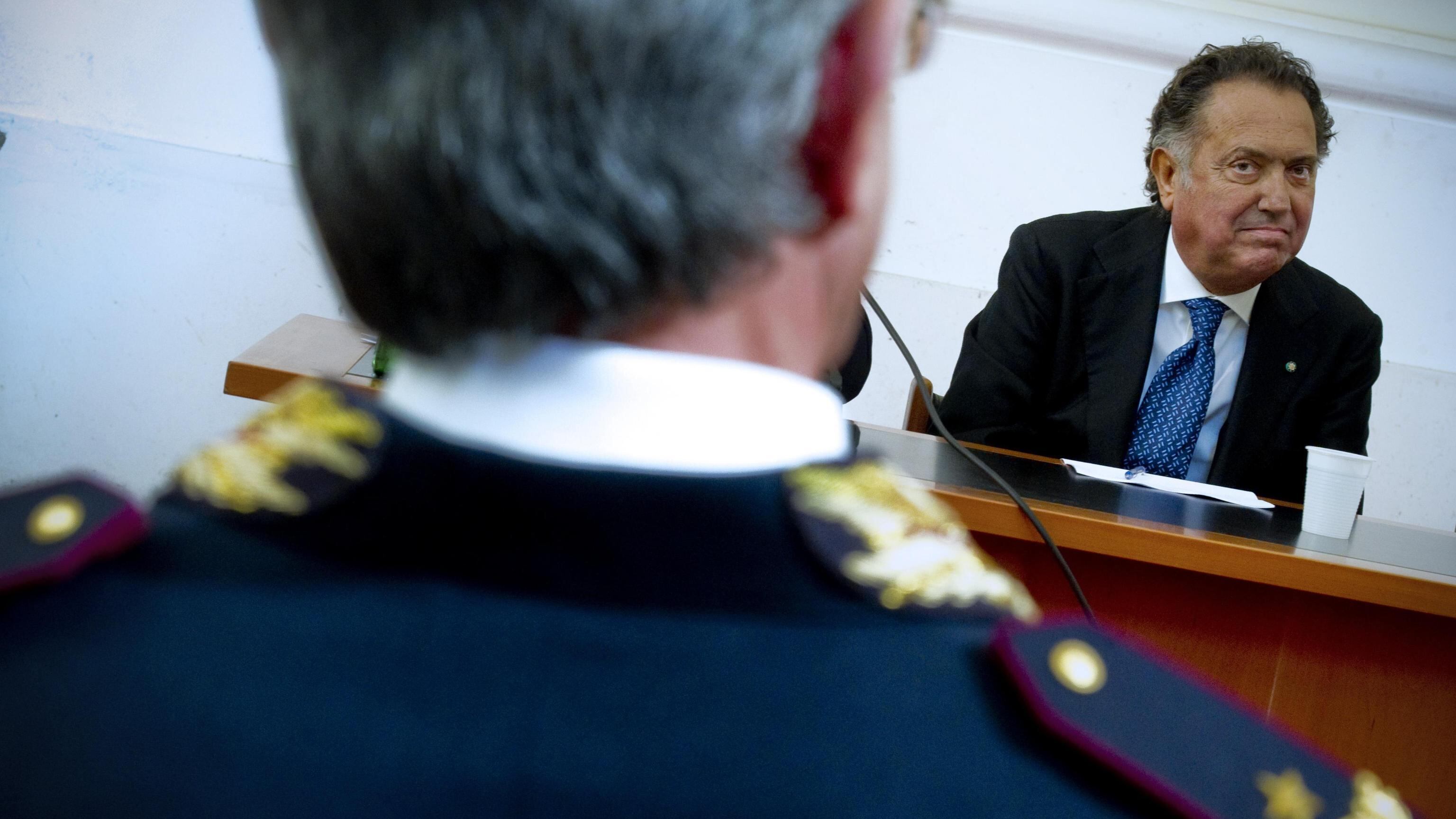 Addio a Manganelli Cordoglio bipartisan per il «numero uno»