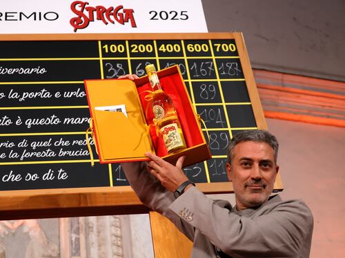 Bajani contro il patriarcato. Un conformismo da premio