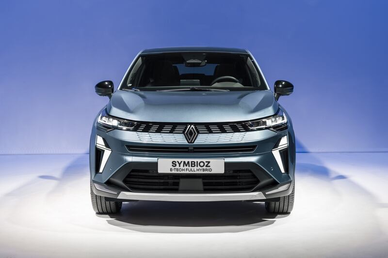 Renault Symbioz: guarda tutte le foto 1