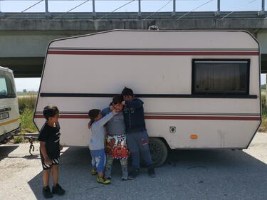 Campo rom smantellato nel Napoletano 2