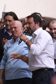 Luca Toni insieme a Salvini al comizio di Modena: ecco le immagini 8